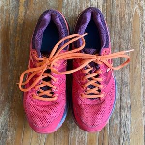 ASICS GT-2000 running shoe